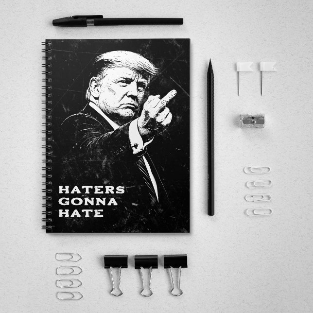 Trump Middle Finger 2026 Meme Funny Notizblock (Von Creator hochgeladen)