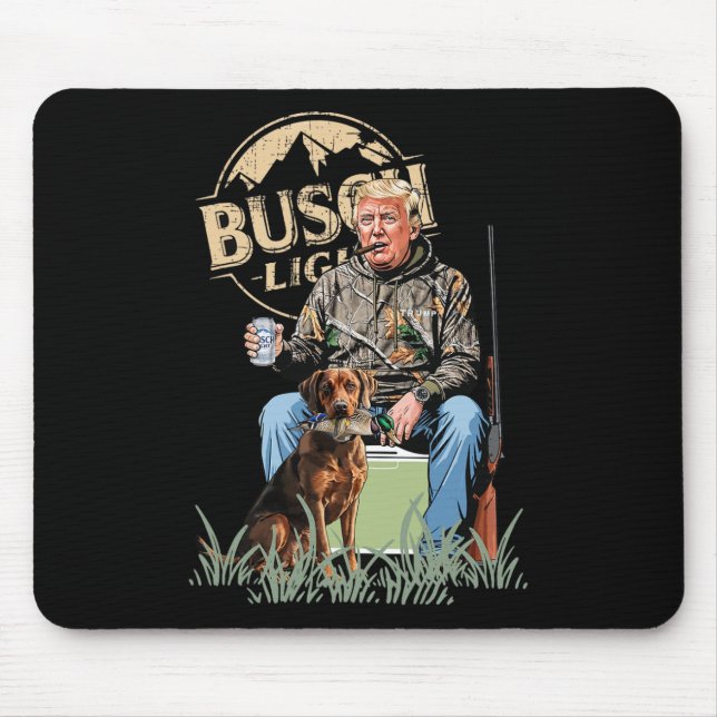 Trump mit der Hundepuppe führt Camouflage der Jagd Mousepad (Vorne)