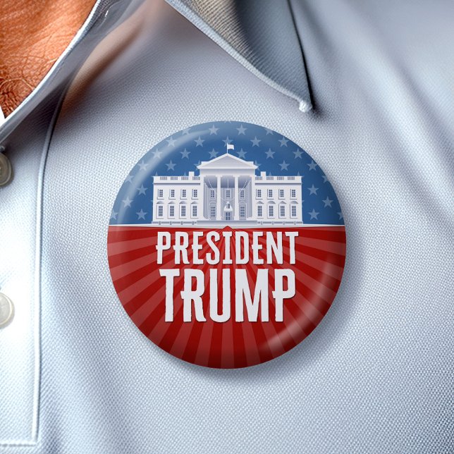 Trump mit US Flagge des Weißen Hauses Button (Trump 2024 Button)