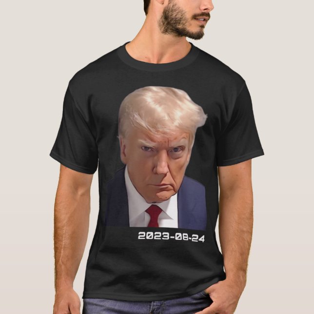 Trump Mugshot (eingefärbt) T-Shirt (Vorderseite)