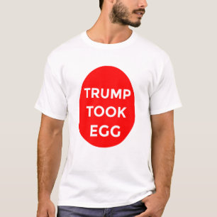 Trump nahm Shirt