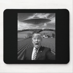 Trump Selfie mit Alien Ufo Lustige Trump Geschenke Mousepad