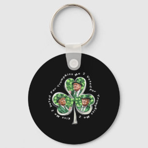 Trump St Patrick's Day 2025 Funny Kiss Me I Voted Schlüsselanhänger