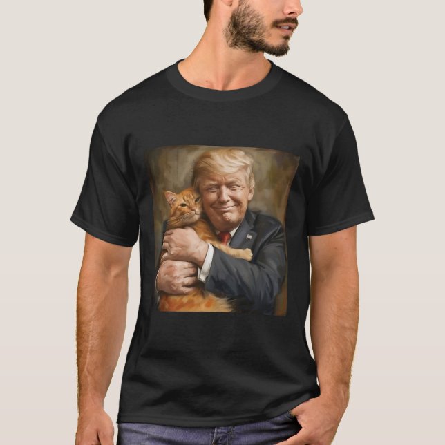 Trump umarmt eine orange Katze 2024 T-Shirt (Vorderseite)
