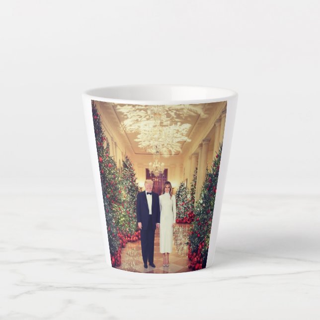 Trump US-Präsident White House Weihnachten Milchtasse (Vorderseite)