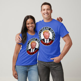Trump widerlegt Intelligenz— T-Shirt
