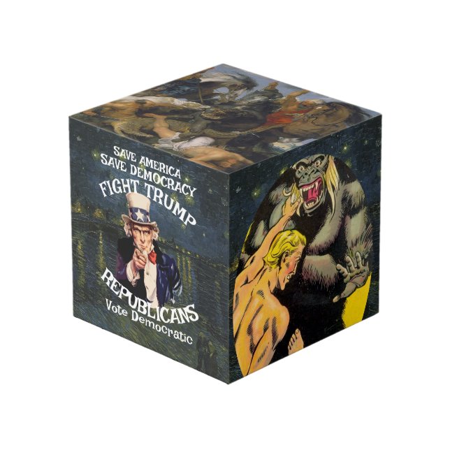 Trump Würfel (Vorderseite Schrägansicht)