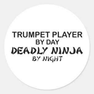 Trumpet Deadly Ninja in der Nacht Runder Aufkleber