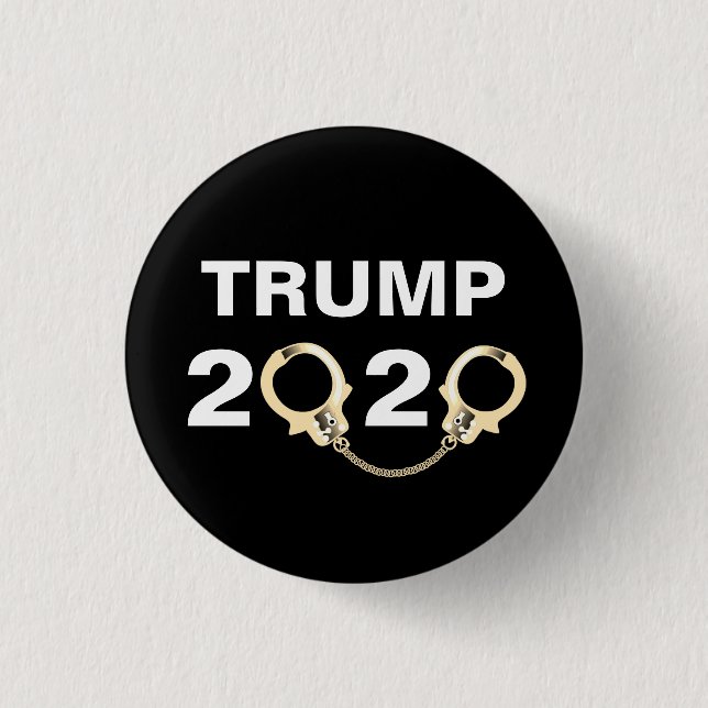 Trumpf 2020 mit den Handschellen Button (Vorderseite)