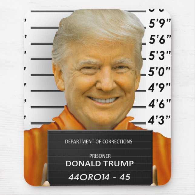 Trumpf-Gefängnismugshot-Idiot 45 Mousepad (Vorne)