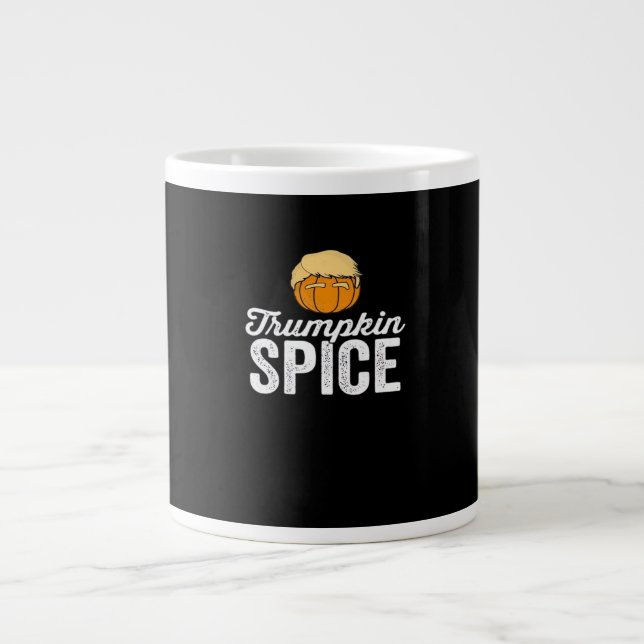 Trumpkin Spice Funny Political Halloween Joke Jumbo-Tasse (Vorderseite)