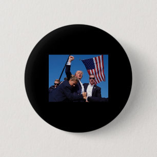 Trumps Angriff auf Trump im Kampf für Amerika - Tr Button