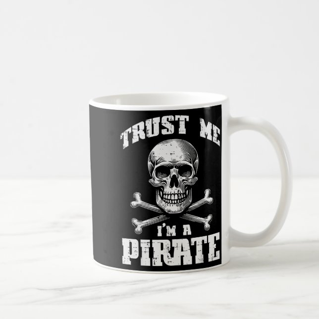 Trust Me Im A Rate Skull Crossbones Funny Men Wome Kaffeetasse (Rechts)