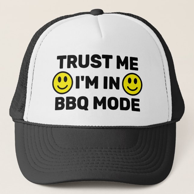 Trust Me - I'm In Barbecue Mode™ Trucker Hat Truckerkappe (Vorderseite)
