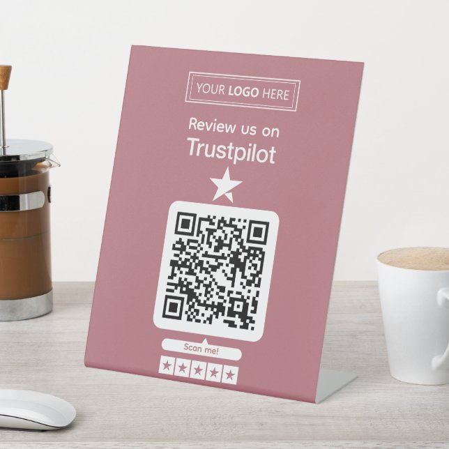Trustpilot-Bewertungsanfrage mit scannbarem QR-Cod Sockelschild (In SItu)