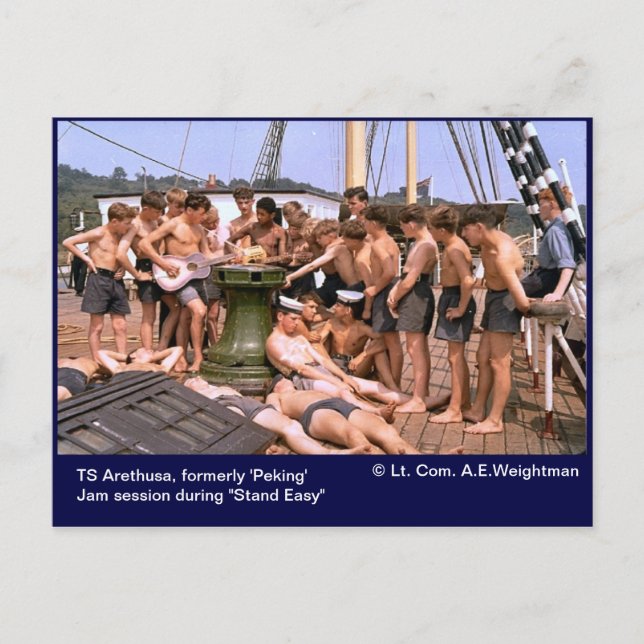 TS Arethusa, ehemals "Peking" "Stand Easy" Postkarte (Vorderseite)
