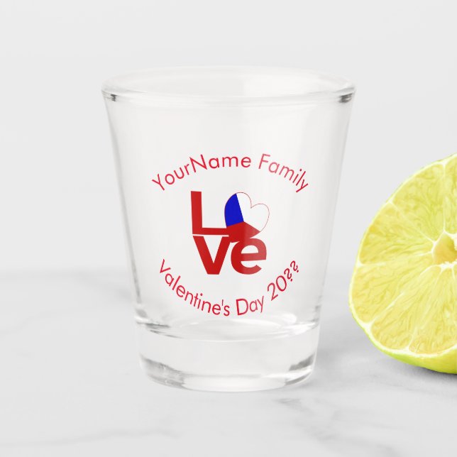 Tschechische Flagge Rot LOVE Personalisierter Text Schnapsglas (Vorderseite)