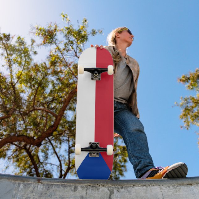 Tschechische Flagge Skateboard (Außenbereich 1)