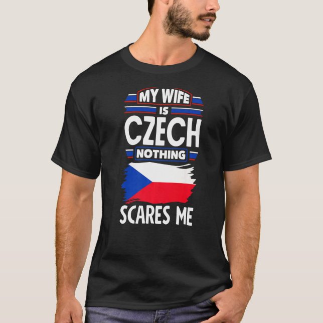 Tschechische Republik Flagge Meine Ehefrau ist nic T-Shirt (Vorderseite)