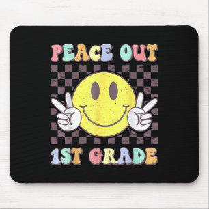 Tschüss Erste Klasse Cute Groovy Letzter Tag der 1 Mousepad