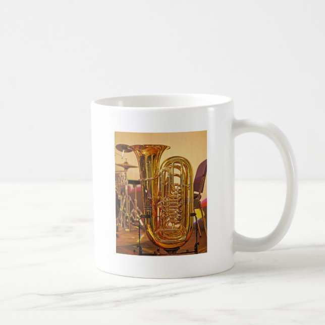 Tuba-Messinginstrument Kaffeetasse (Rechts)