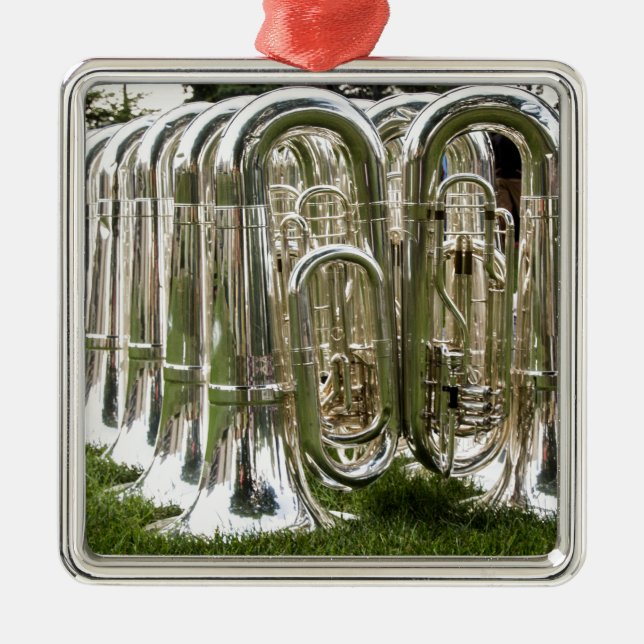 Tubas Silbernes Ornament (Vorne)