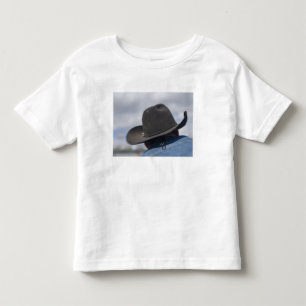 Tucson, Arizona. Cowboyhüte in Gebrauch auf der Kleinkind T-shirt