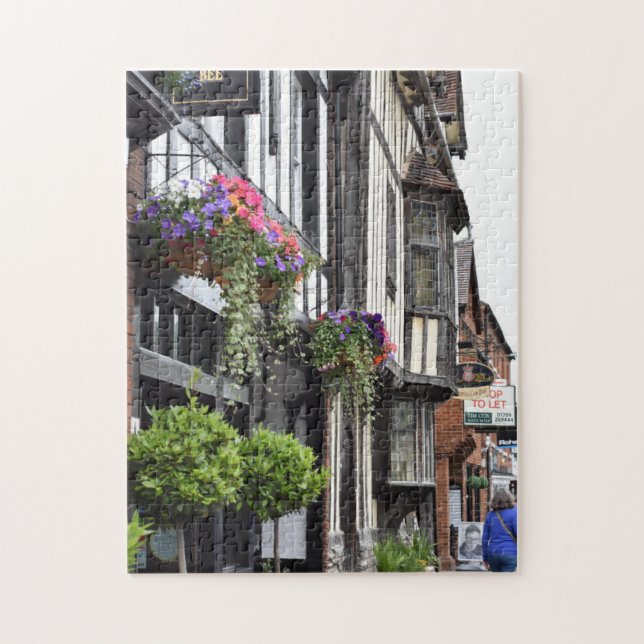 Tudor Architecture Stratford-Upon-Avon England Puzzle (Vertikal)