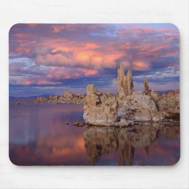 Tufa Formation on Mono Lake Mousepad (Vorne)