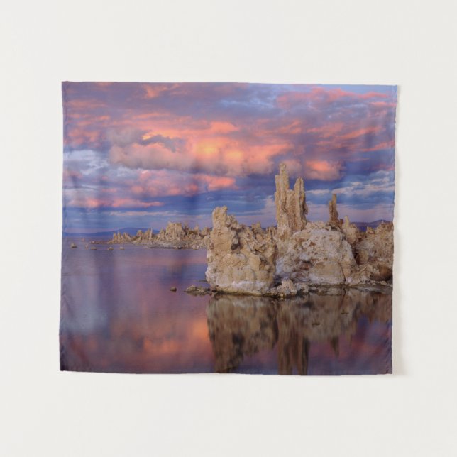 Tufa Formation on Mono Lake Wandteppich (Vorderseite (Horizontal))