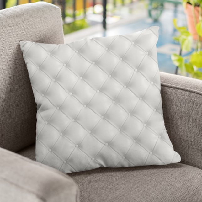 Tufted White Faux Leather Pattern Kissen (Von Creator hochgeladen)
