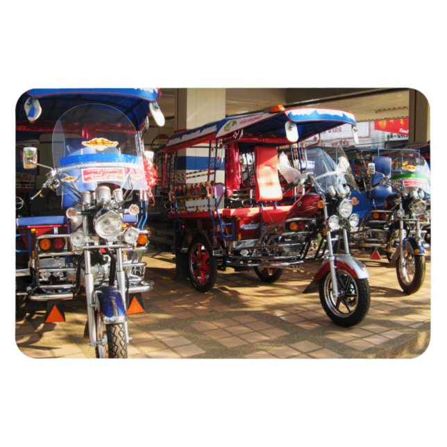 Tuk Tuk Showroom ... Udon Thani, Isaan, Thailand Magnet (Horizontal)