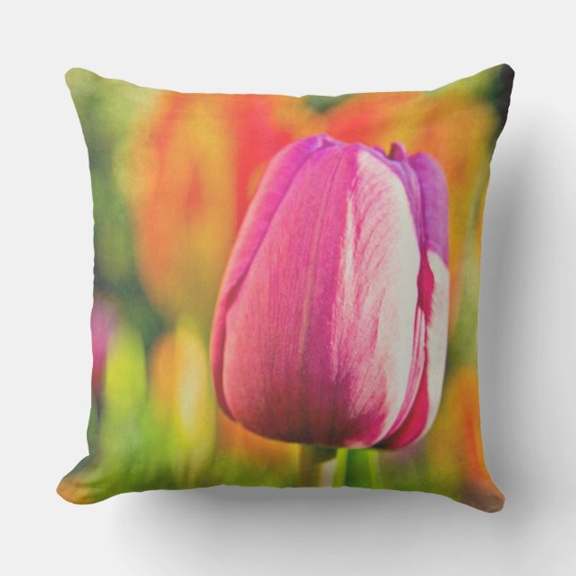 Tulip Collage Kissen Für Draußen (Vorderseite)