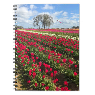 Tulip Field with Kite, Oregon Notizblock