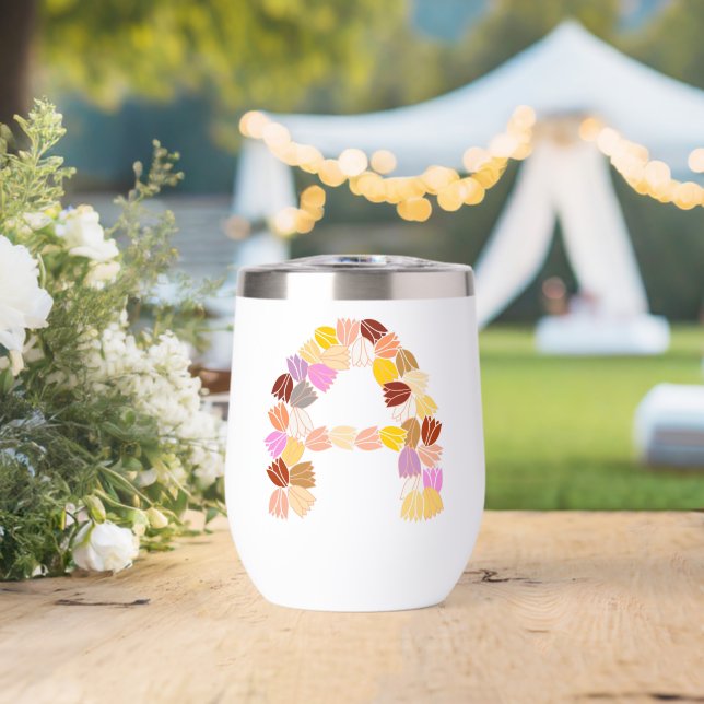 Tulip mit mehrfarbigem Buchstaben "A" (Hochzeit (gedreht))