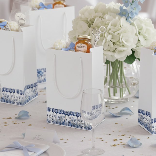 Tulips in Delft Blue Kleine Geschenktüte (Von Creator hochgeladen)