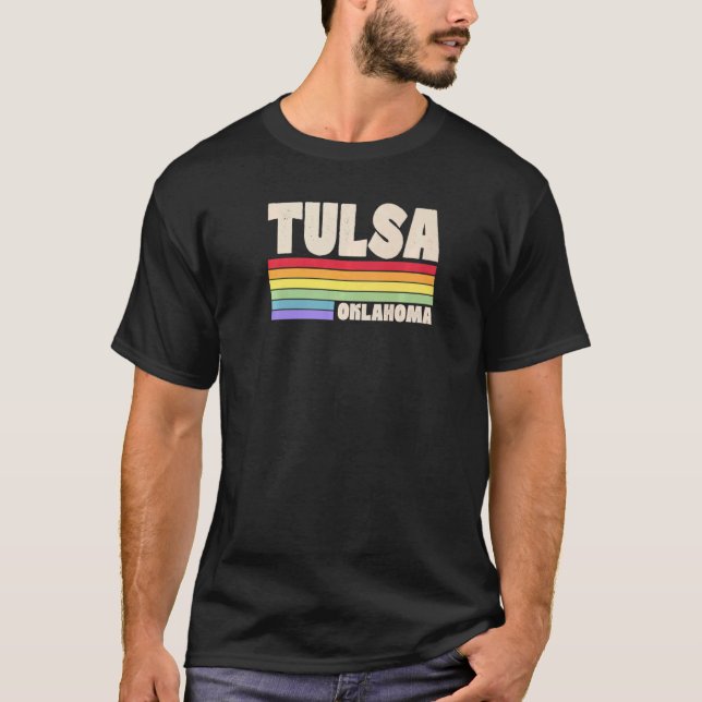Tulsa Oklahoma Pride Rainbow Flag Gay Pride Merch T-Shirt (Vorderseite)