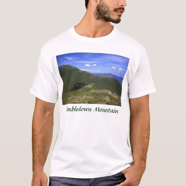 Tumbledown Gebirgsgipfel-Ansicht T-Shirt (Vorderseite)