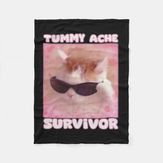 Tummy Ache Survivor Cat Funny Fleecedecke (Vorderseite)