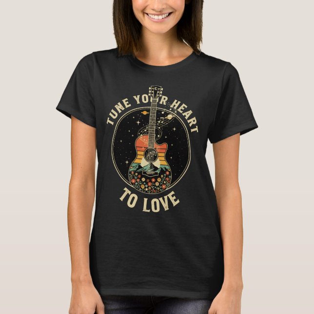 Tune Your Heart To Love Guitar Nature Retro Spirit T-Shirt (Vorderseite)