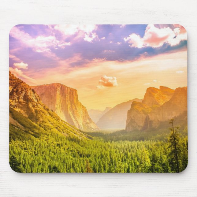 Tunnel-Ansicht von Yosemite Nationalpark Mousepad (Vorne)