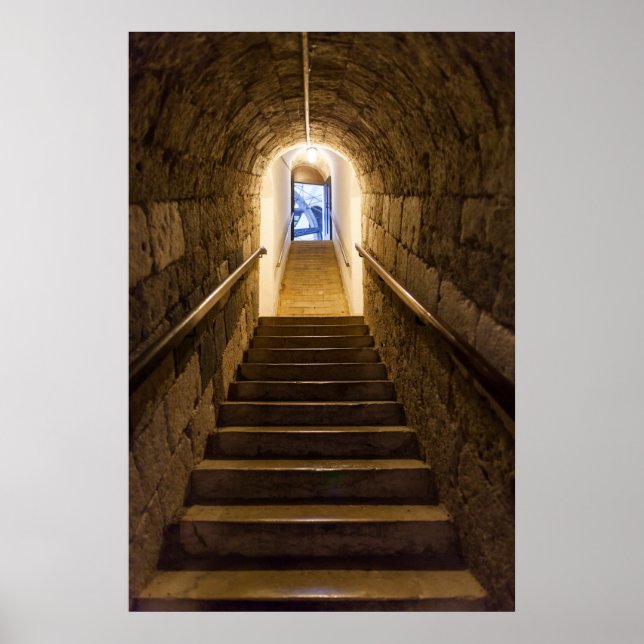 Tunnel in eine alte Salzmine Poster (Vorne)