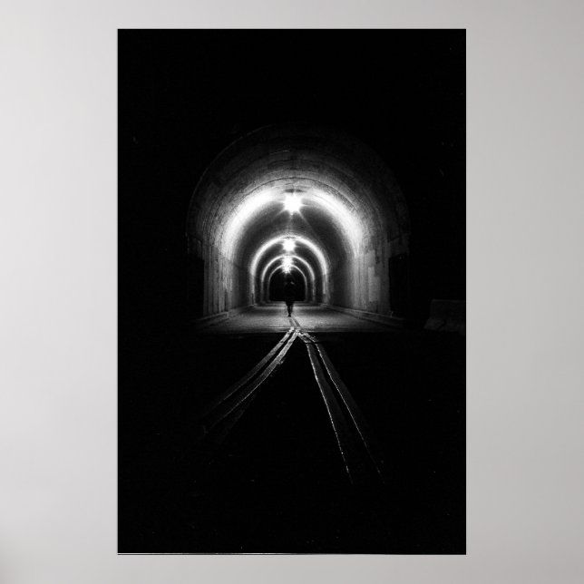 Tunnel Poster (Vorne)