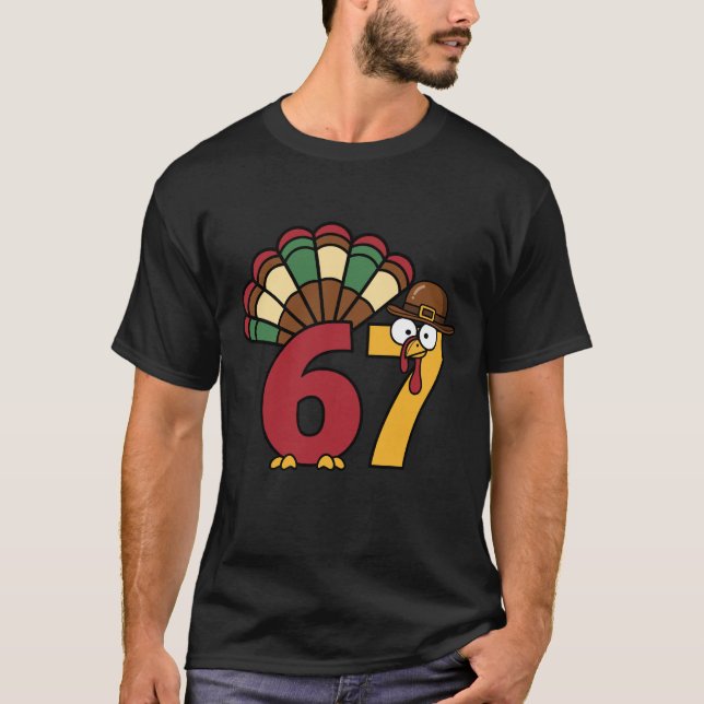 Turkey 67 Pilgrim Hat Funny Thanksgiving Christmas T-Shirt (Vorderseite)