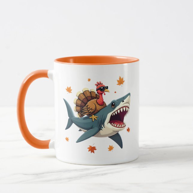Turkey Riding Shark Funny Thanksgiving  Tasse (Links)