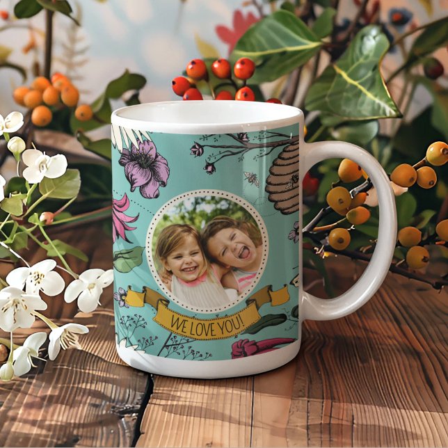 Türkis Wir Liebe Sie Kinder Foto & Name Königin Bi Kaffeetasse (Create Your Own Mother's Day Keepsake Mug by Uploading a Photo & with Mom's Name & Custom Message)