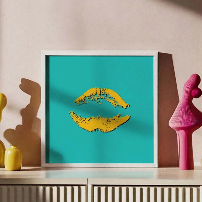 Türkisfarbene und gelbe küssende Lippen Poster (Von Creator hochgeladen)