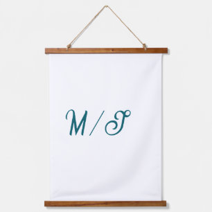 Türkisfarbenes Monogramm Hochzeitspaar Name einfac Wandteppich Mit Holzrahmen