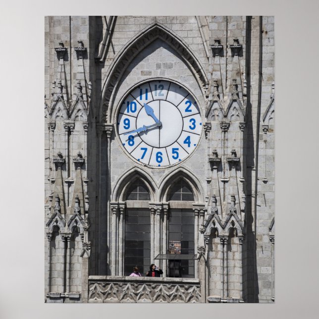 Türme der Uhr in der Basilika, Ecuador Poster (Vorne)