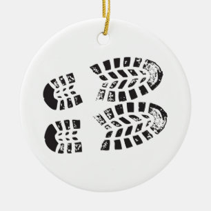 Turnschuhe schwarz u. weißes Impressum Keramik Ornament